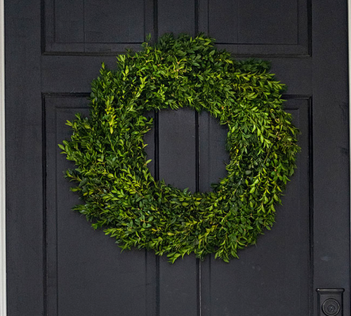 Boxwood Wreath 16''/24”